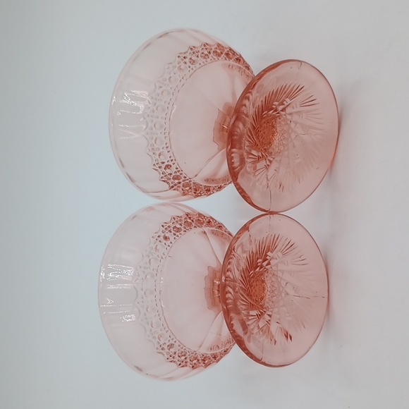 2 Vintage Pink Pressed Glass Mid 1900s Dessert Sherbet Bowls Button Starburst - Picture 4 of 6